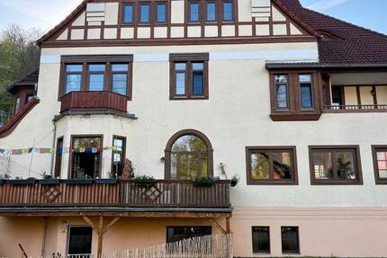 Wohnung Bad Blankenburg - 2.5 Zimmer, 115 m&sup2;, 835&euro; | Angebot:26342538