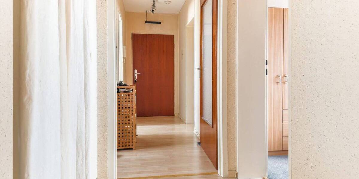 Etagenwohnung Hameln Afferde - 4 Zimmer, 82 m&sup2;, 125.000&euro; | Angebot:26438655