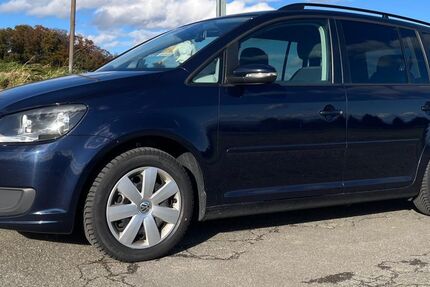 VW Touran 156.000 km 6.500 &euro; Konstanz 78467