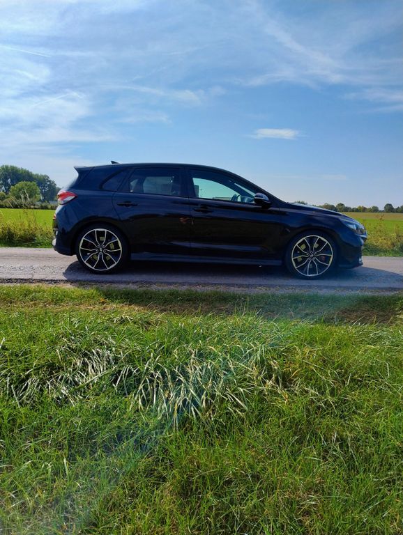 i30