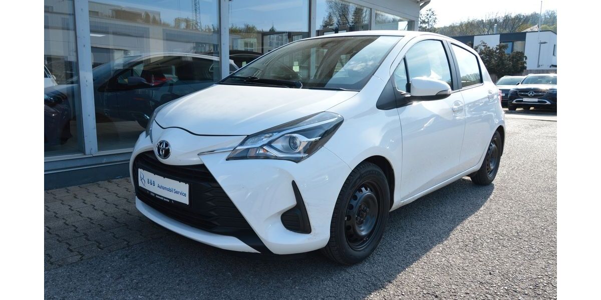 Toyota Yaris 88.861 km 9.990 &euro; Herrenberg bei Stuttgart 71083