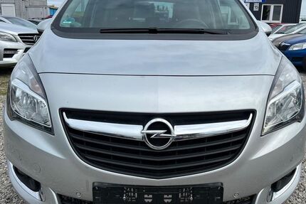Opel Meriva 120.000 km 6.900 € München 81829