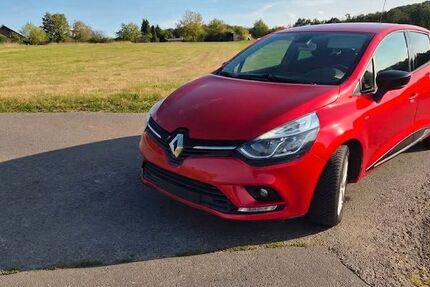 Renault Clio 68.771 km 11.390 &euro; Heckenhof 57539