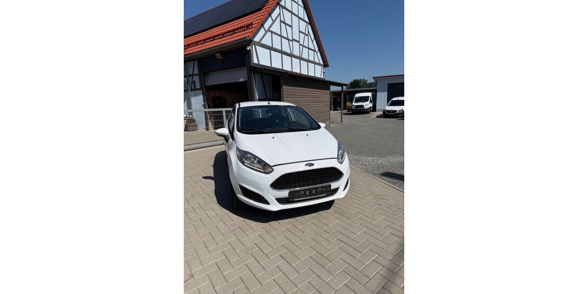 Ford Fiesta 173.684 km 2.999 &euro; Schwarza­­­ 98547