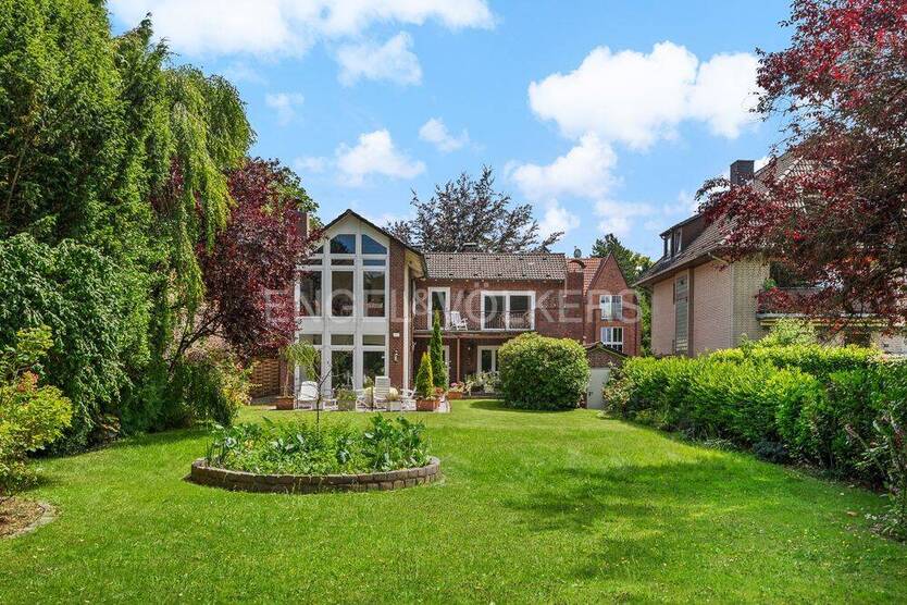 Klassischer Rotklinker in Wellingsbüttel mit großem Gartengrundstück
