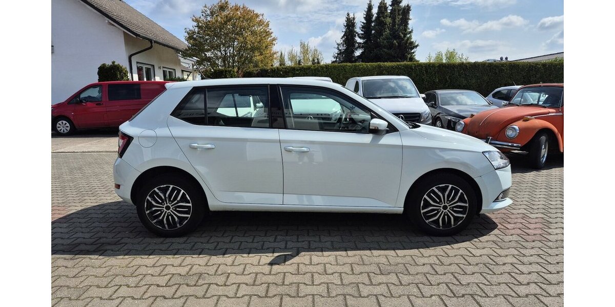 Skoda Fabia Cool Plus 127.420 km 6.890 &euro; Rodgau 63110