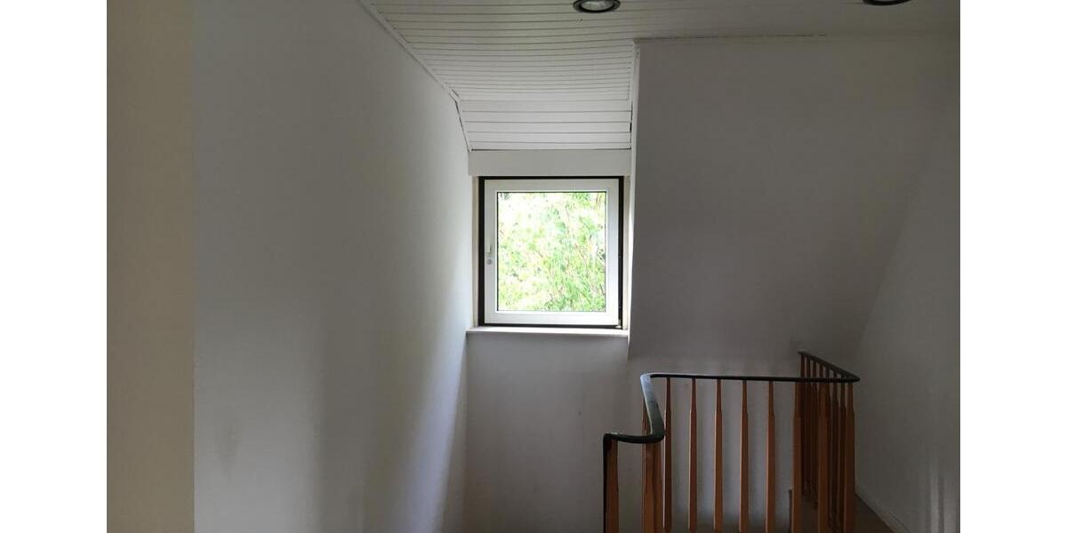 Freistehendes Einfamilienhaus am Stadtwald 6 zimmer