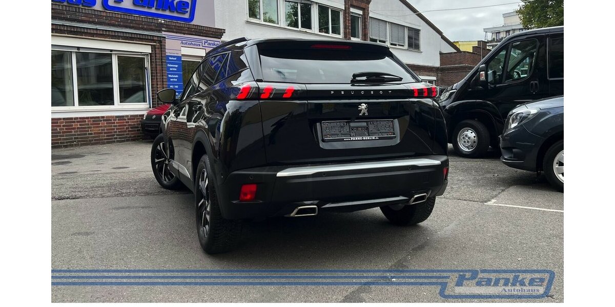 Peugeot 2008 GT 155 EAT8*Pano*LED*360°*TotWinkel*NAV* 36.726 km 20.990 € Berlin 13187