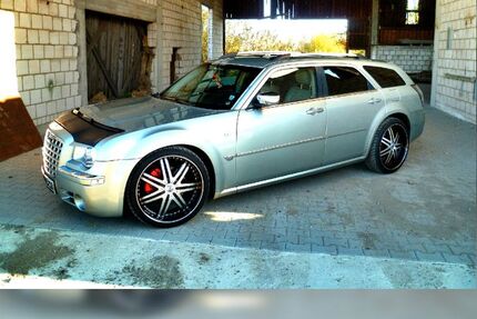 Chrysler 300C 218.000 km 16.489 &euro; Pösing 93483