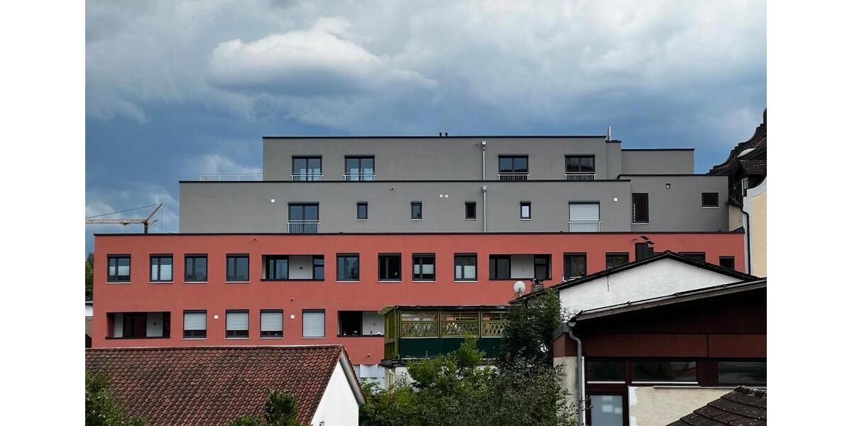 Einfamilienhaus Viechtach - 2 Zimmer, 96 m&sup2;, 1.100&euro; | Angebot:25058095