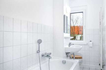 Wohnung Weißenfels - 3 Zimmer, 59 m&sup2;, 356&euro; | Angebot:24995047