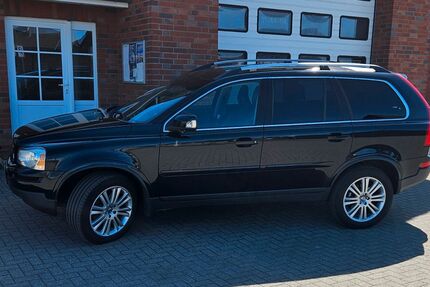 Volvo XC90 213.000 km 9.990 &euro; Mittelangeln 24986