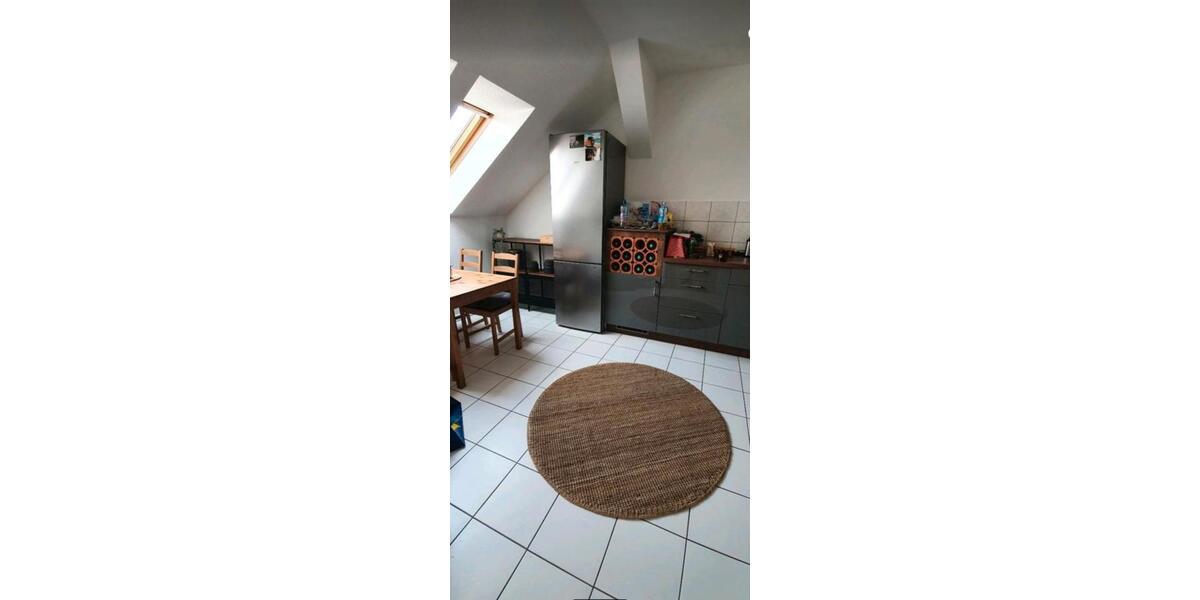 Dachgeschoßwohnung Chemnitz Bernsdorf - 2.5 Zimmer, 77 m&sup2;, 362&euro; | Angebot:26612324