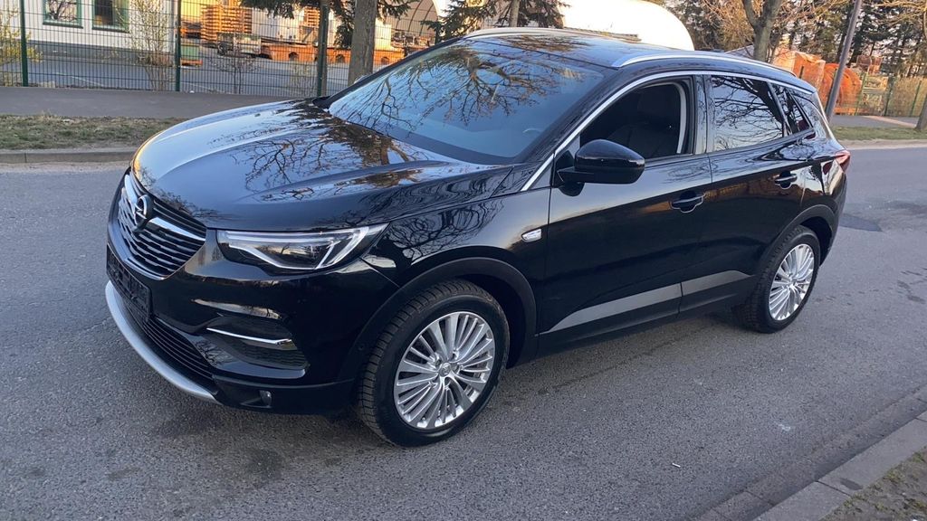 Opel Grandland (X) 56.897 km 16.900 &euro; Berlin 12109