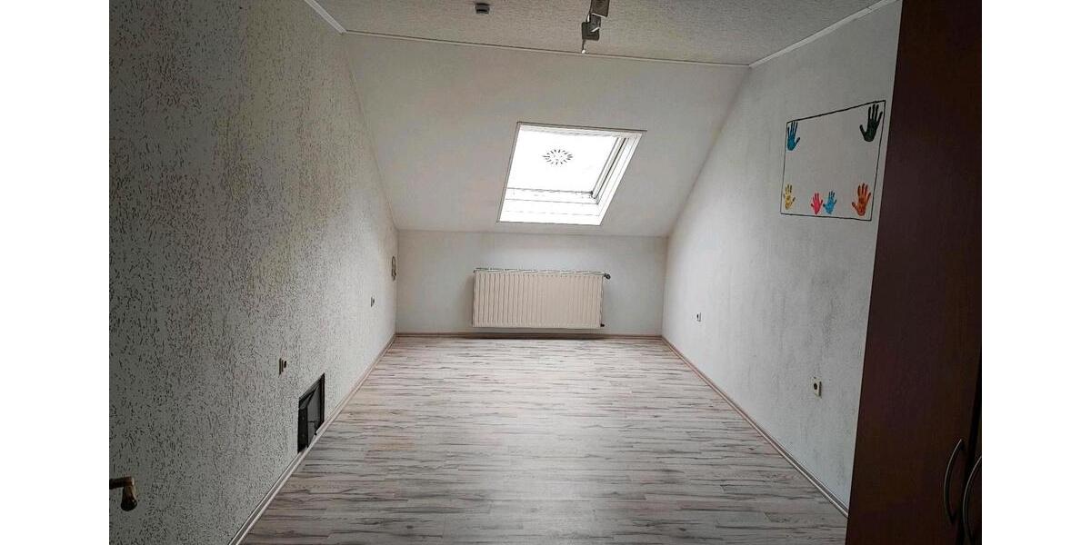 Reihenhaus Dudeldorf - 5 Zimmer, 185 m&sup2;, 173.000&euro; | Angebot:26675895