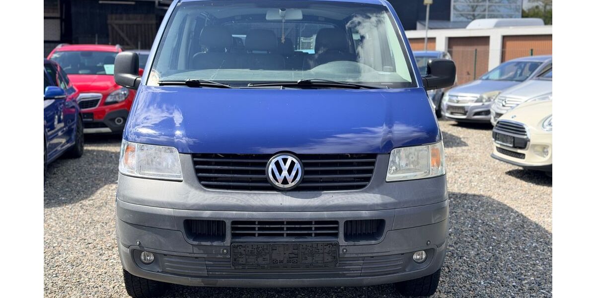 VW T5 Transporter 345.000 km 2.999 &euro; Goslar 38640