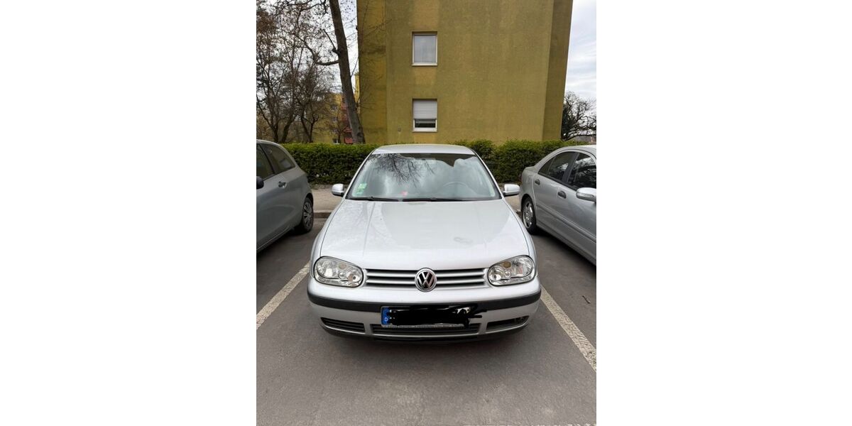 VW Golf 145.600 km 1.999 &euro; Berlin 12279