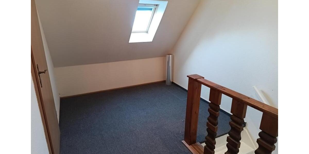 Reihenhaus Wildenfels - 7 Zimmer, 120 m&sup2;, 228.000&euro; | Angebot:24591113