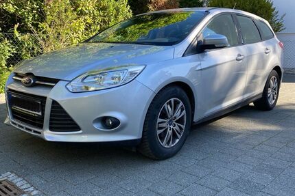 Ford Focus 131.000 km 4.800 &euro; Gröbenzell 82194