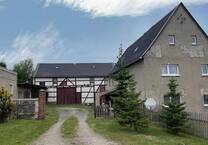 Ehemaliger Dreiseitenhof in Oelsa