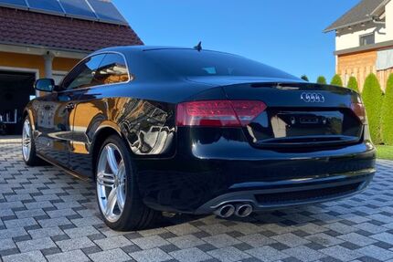 Audi A5 198.000 km 10.500 &euro; Rettenbach 93191