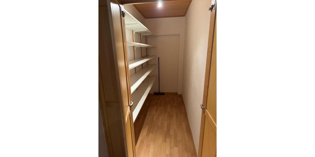 Etagenwohnung Sande - 25 Zimmer, 68 m&sup2;, 540&euro; | Angebot:25052266