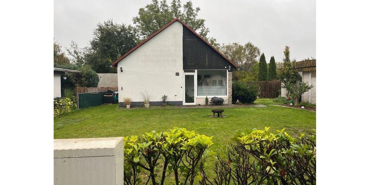 Einfamilienhaus Elmenhorst/Lichtenhagen Lichtenhagen - 4 Zimmer, 120 m&sup2;, 1.000&euro; | Angebot:25407941