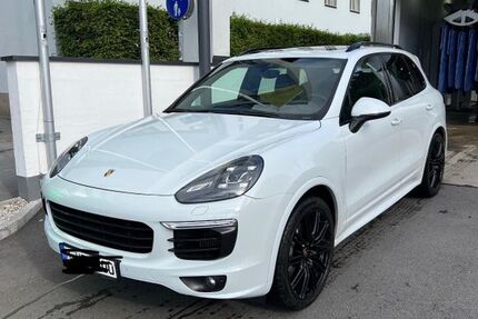 Porsche Cayenne 115.245 km 36.750 &euro; Wacken 25596