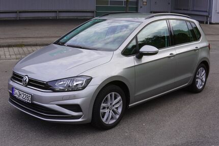 VW Golf Sportsvan 23.544 km 17.499 &euro; Korntal 70825