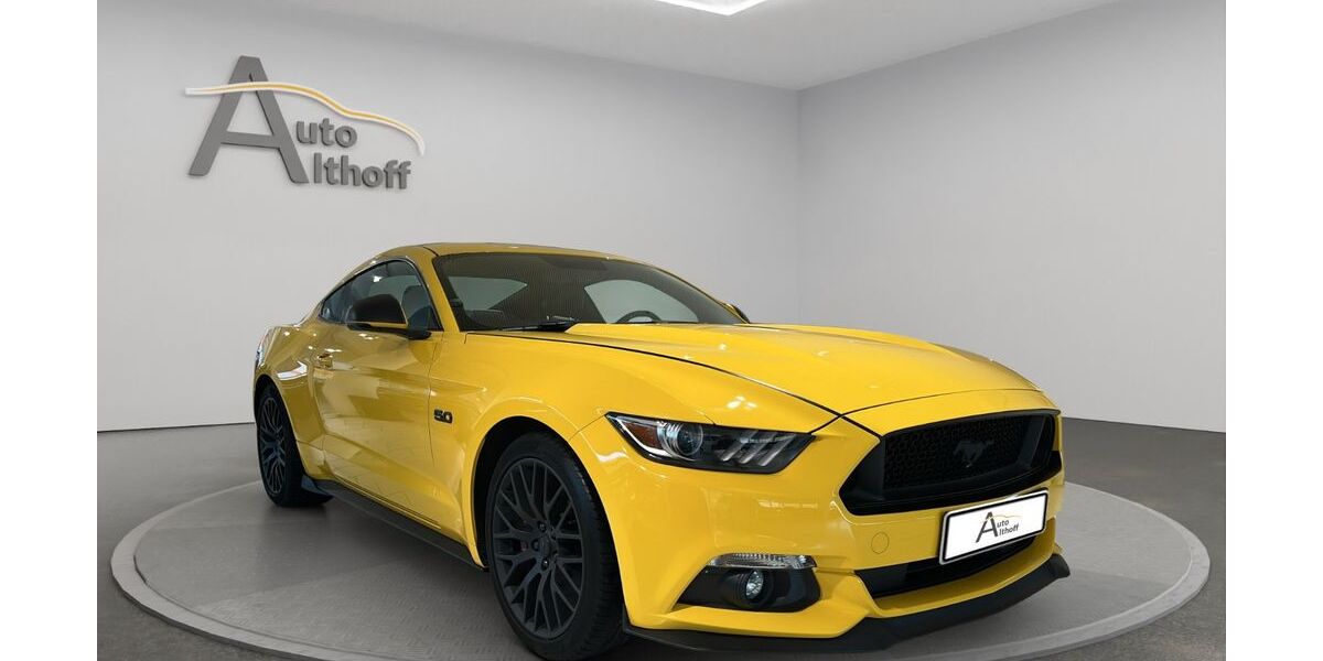 Ford Mustang 45.000 km 34.580 € Stuttgart 70195