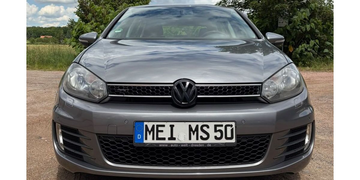 VW Golf 153.000 km 7.999 &euro; Radebeul 01445