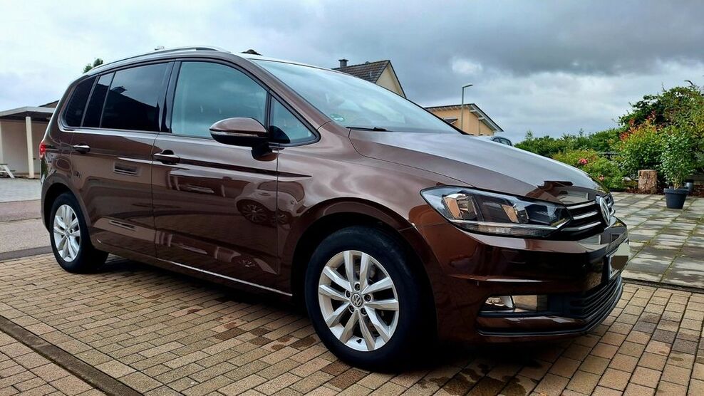 VW Touran 165.000 km 11.390 € Lebach 66822