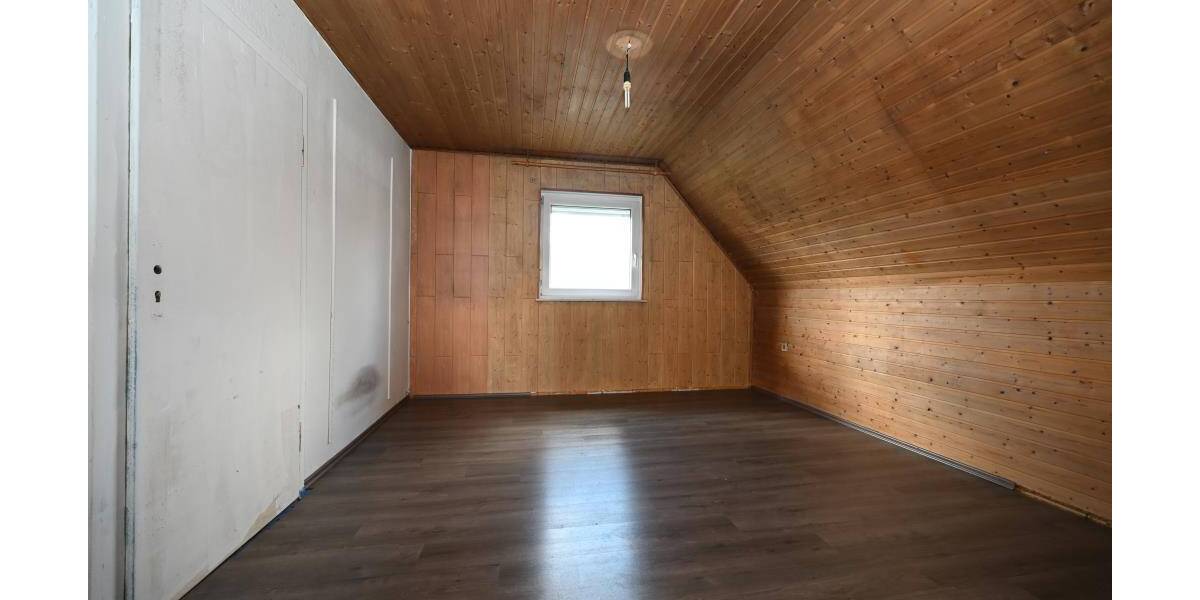 Einfamilienhaus Neumarkt Altenhof - 4 Zimmer, 90 m&sup2;, 200.000&euro; | Angebot:26450980