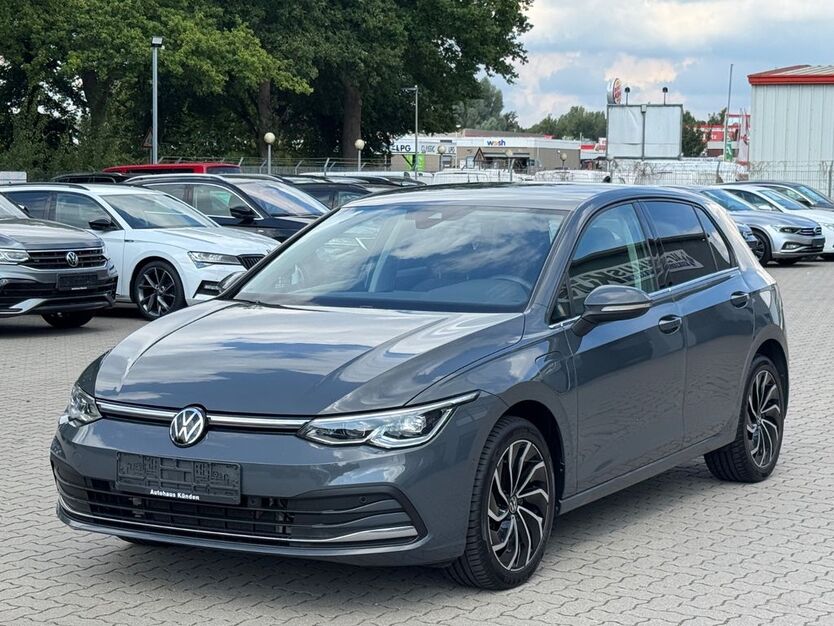 VW Golf 81.436 km 21.980 € Neumünster 24537