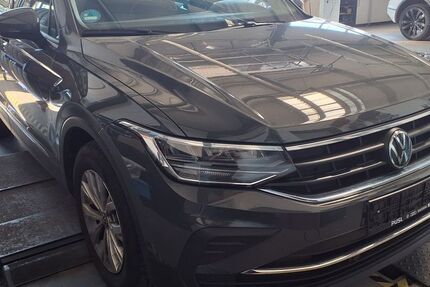 VW Tiguan 68.262 km 24.530 &euro; Wolfratshausen 82515