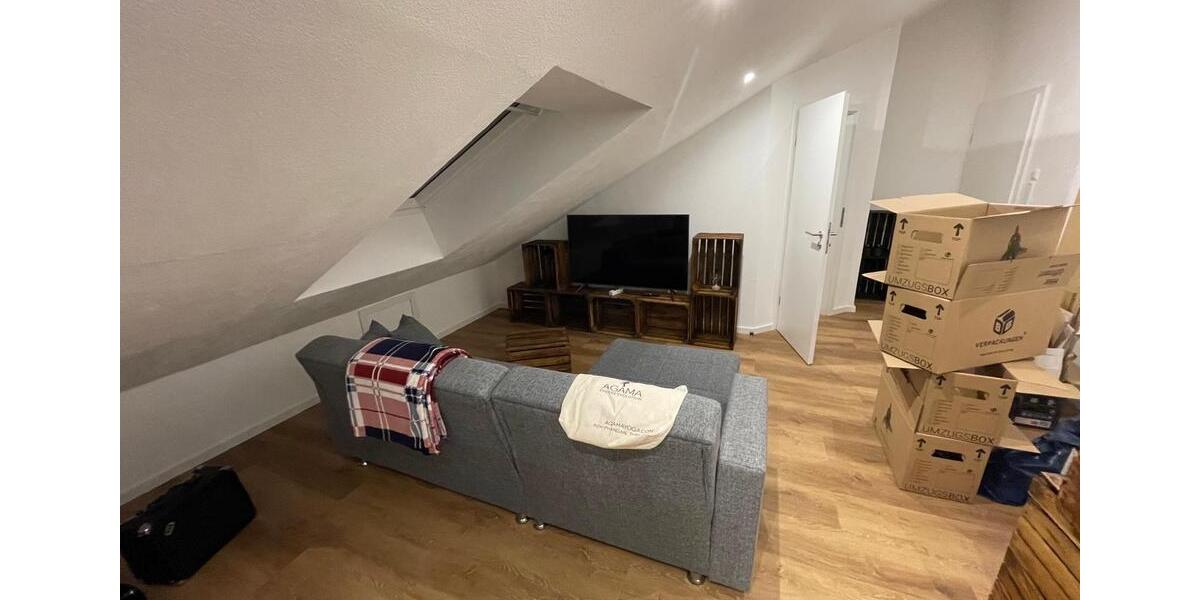 Dachgeschoßwohnung Tettnang - 1 Zimmer, 55 m&sup2;, 670&euro; | Angebot:26322297