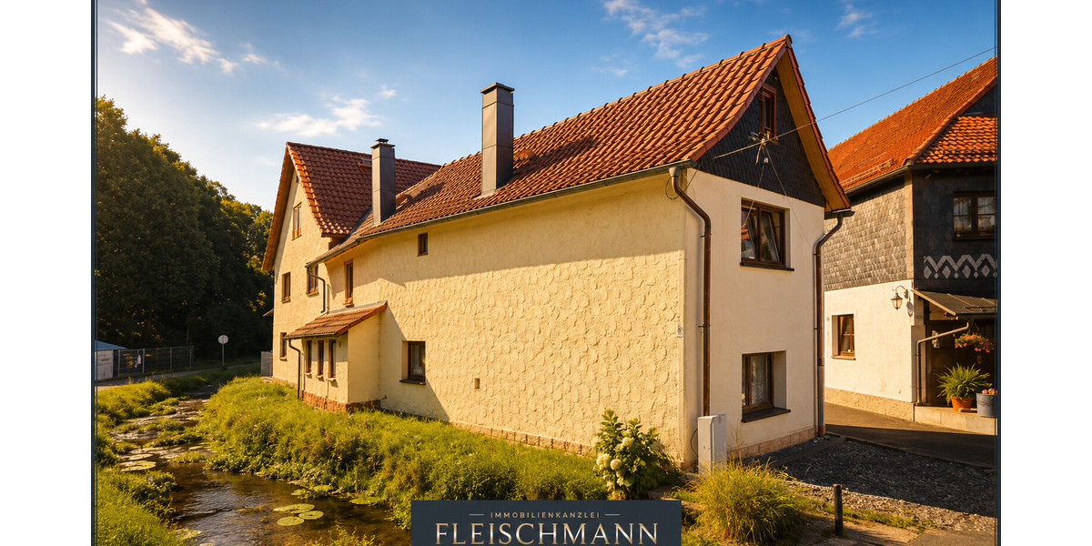 Modernisiertes Wohnhaus mit großem Grundstück, Terrasse und Ausbaupotenzial - Einfamilienhaus Schmeheim | Angebot:26659723