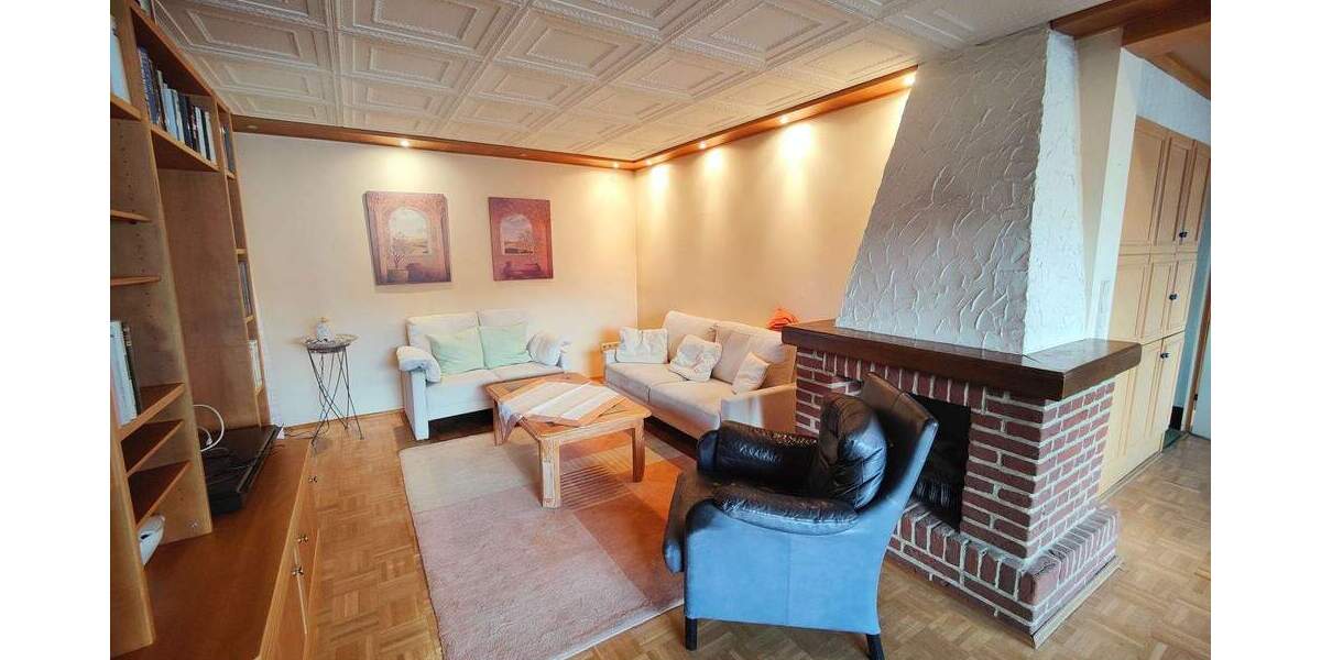 Einfamilienhaus Mitwitz - 7 Zimmer, 226 m&sup2;, 175.000&euro; | Angebot:25801330
