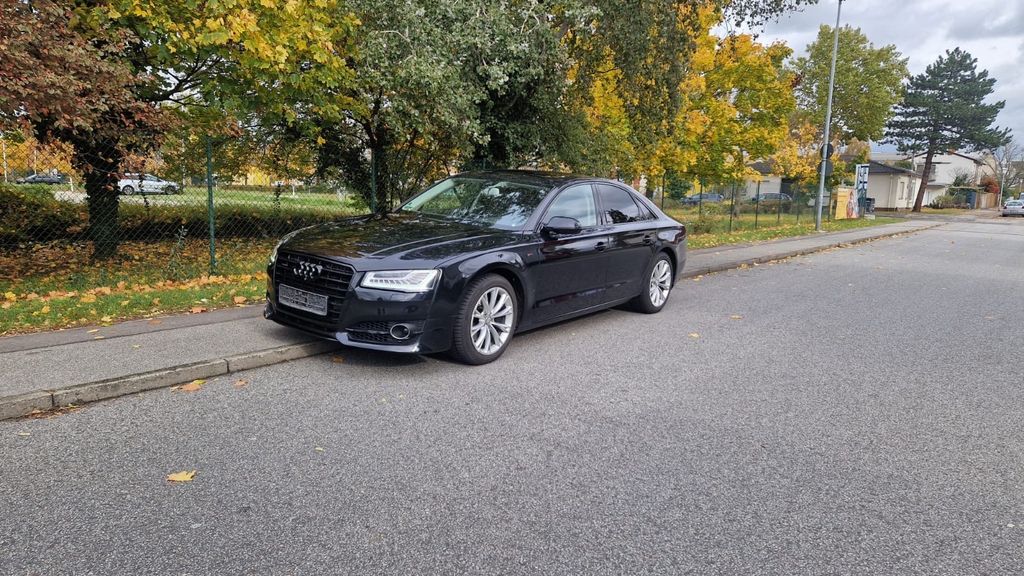 Audi A8 215.000 km 21.900 € Mannheim 68309