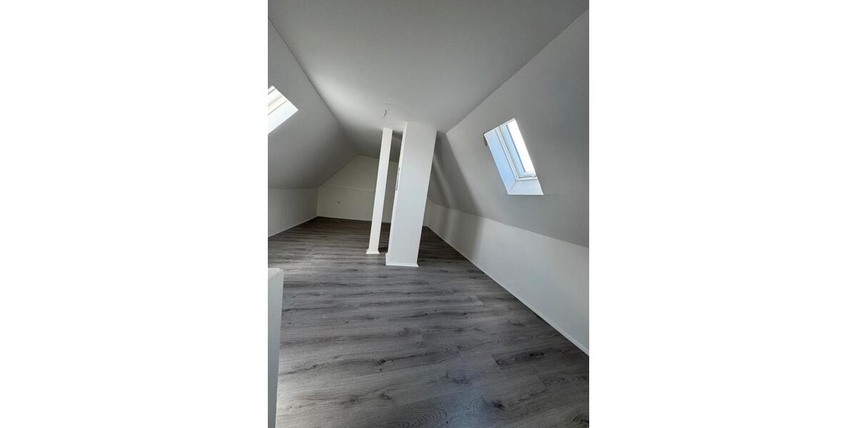 Reihenhaus Dortmund Eving - 5.5 Zimmer, 120 m&sup2;, 1.900&euro; | Angebot:26025197