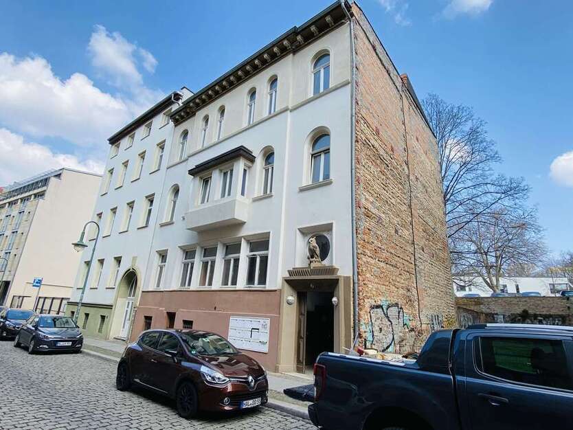 Wohnung zum Mieten in Halle (Saale) 1.630 € 217.13 m²