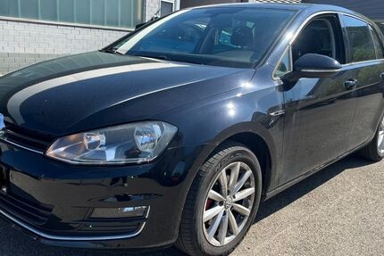VW Golf 104.000 km 9.300 &euro; Donzdorf 73072