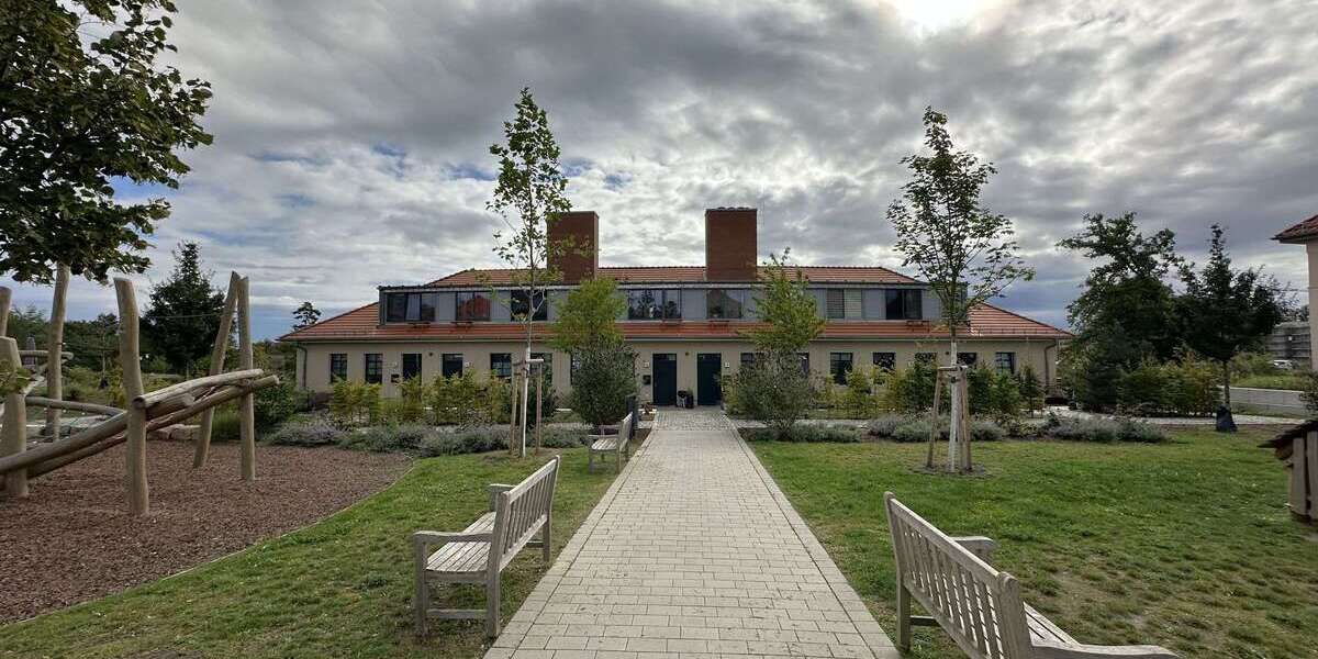 Etagenwohnung Elstal Elstal - 4 Zimmer, 125 m&sup2;, 1.560&euro; | Angebot:26205536