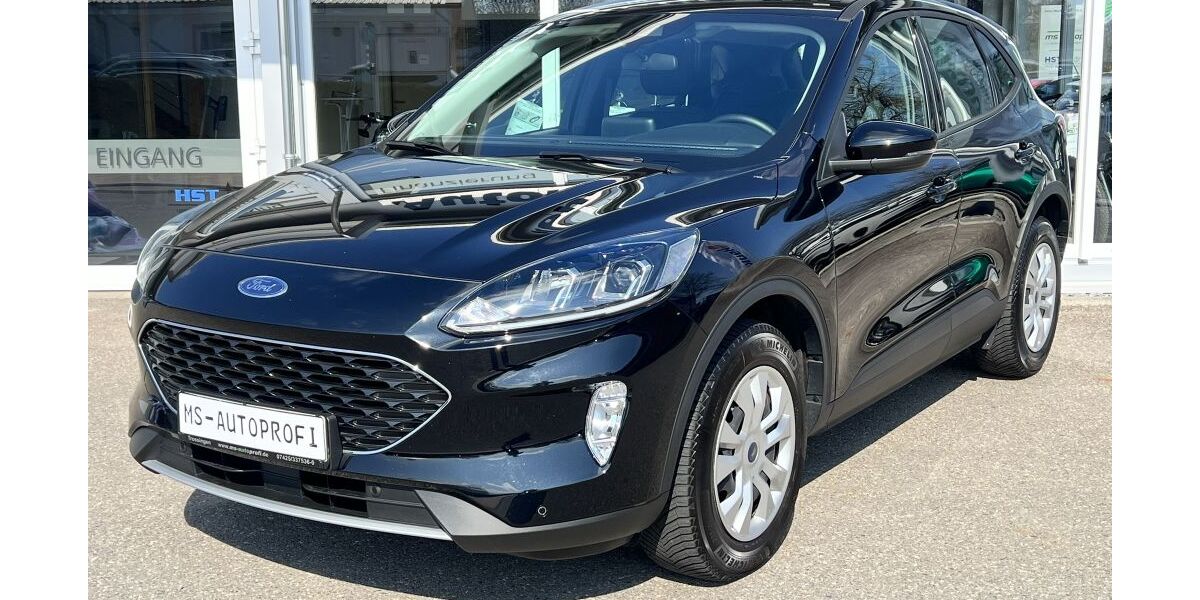 Ford Kuga 27.362 km 18.790 &euro; Trossingen 78647