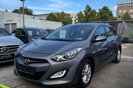 Hyundai i30 92.612 km 6.990 &euro; Mannheim 68199