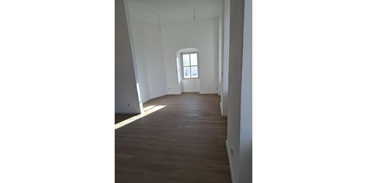 Etagenwohnung Teutschenthal - 3 Zimmer, 75 m&sup2;, 810&euro; | Angebot:24590319