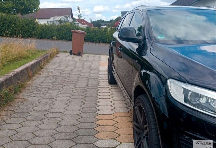 Q7