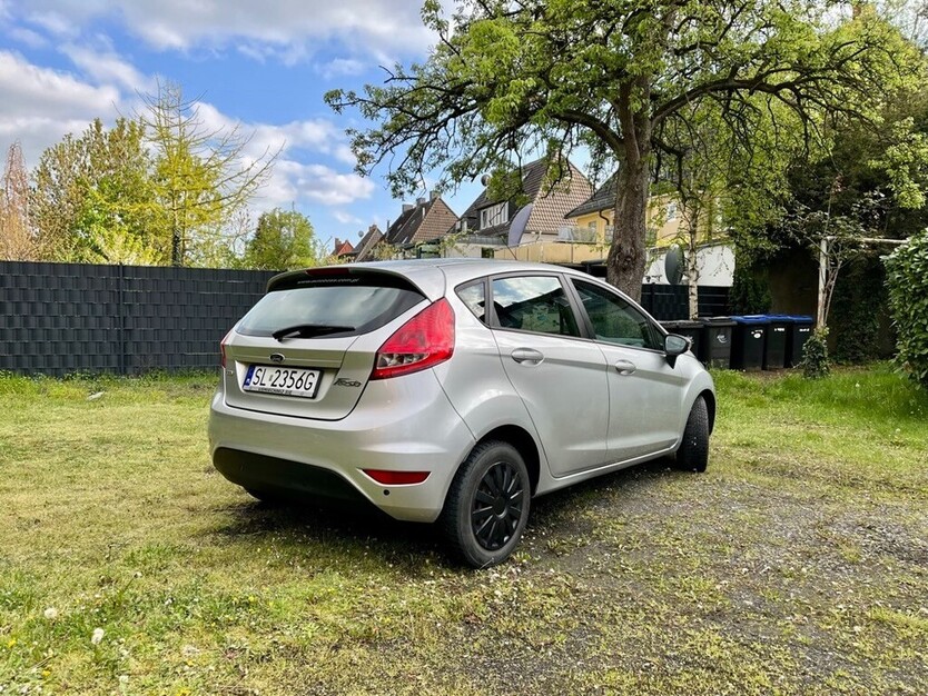 Ford Fiesta 268.000 km 3.600 € Hamm 59065