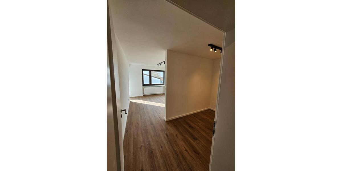 Etagenwohnung Cham - 4 Zimmer, 110 m&sup2;, 260.000&euro; | Angebot:26625681