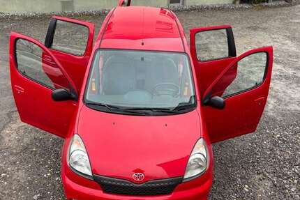 Toyota Yaris 127.577 km 3.990 € Boeblingen 71032